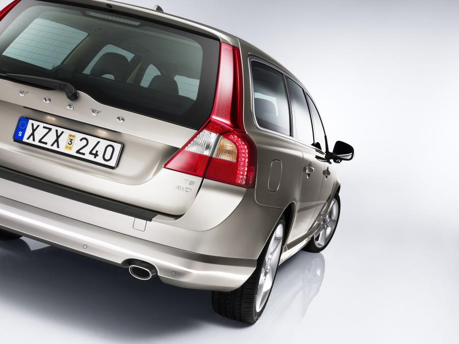  Volvo V70 T6 2007 года  (фото 49 из 64)